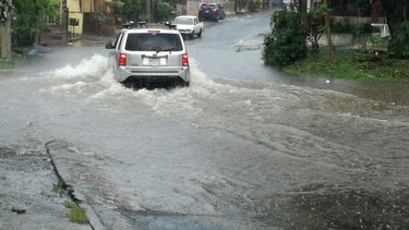 Fuertes lluvias en la capital dejan inundaciones y 30 viviendas afectadas en Juan Díaz