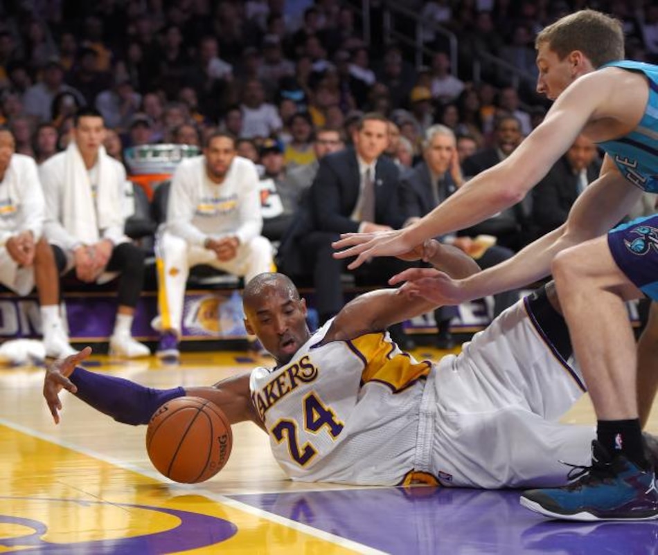 Kobe Bryant rompe récord de tiros fallados