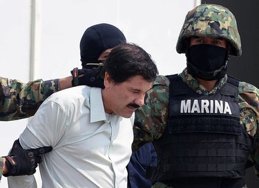 Detienen a 13 funcionarios por su implicación en la fuga de 'El Chapo'