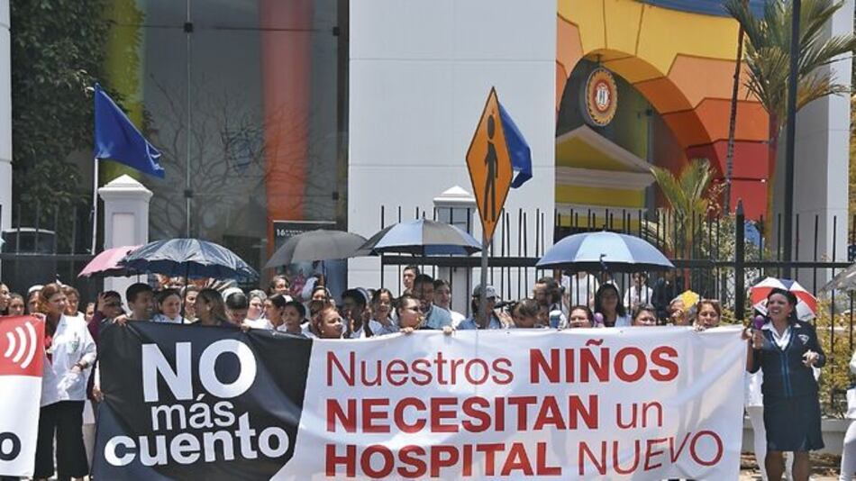 Cierran filas por Hospital del Niño