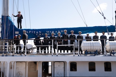 El buque escuela uruguayo Capitán Miranda zarpa a un viaje que tocará puertos de 11 países