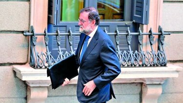 Acusan al Partido Popular de Mariano Rajoy de beneficiarse de sobornos