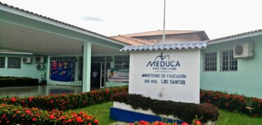 Ordenan el cierre temporal de la Regional de Educación de Los Santos; 9 funcionarios tienen covid