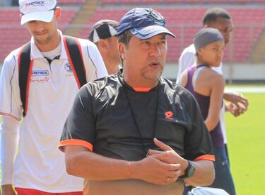 Bolillo Gómez incluye nuevas figuras a la selección absoluta