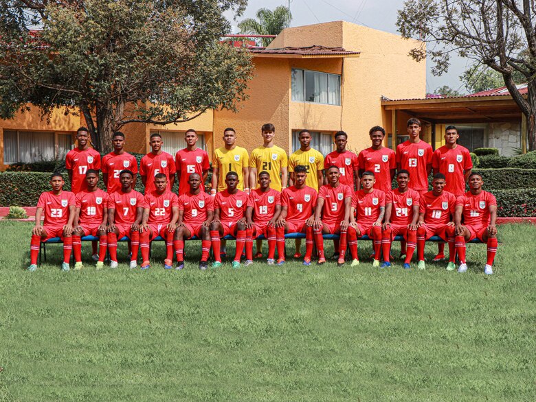 Jorge Dely Valdés y los ambiciosos planes para el Francia y Chile