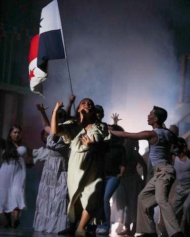 Rubén Blades sorprende en ‘Maestra Vida, el musical’ y recuerda a Willie Colón