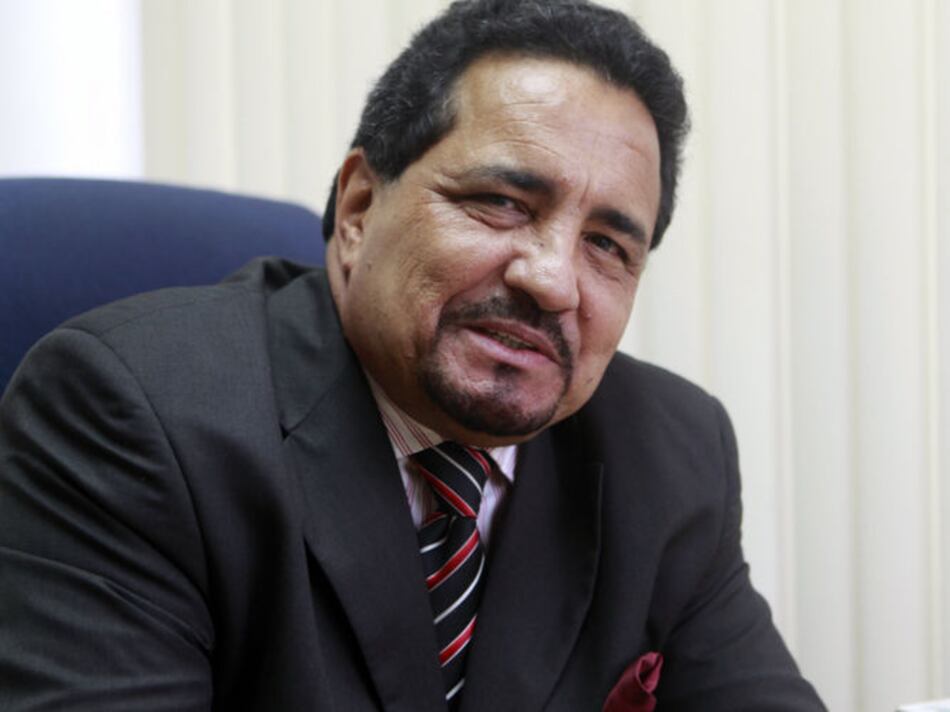 Peter Chatlani renunció como suplente de Alberto Cigarruista