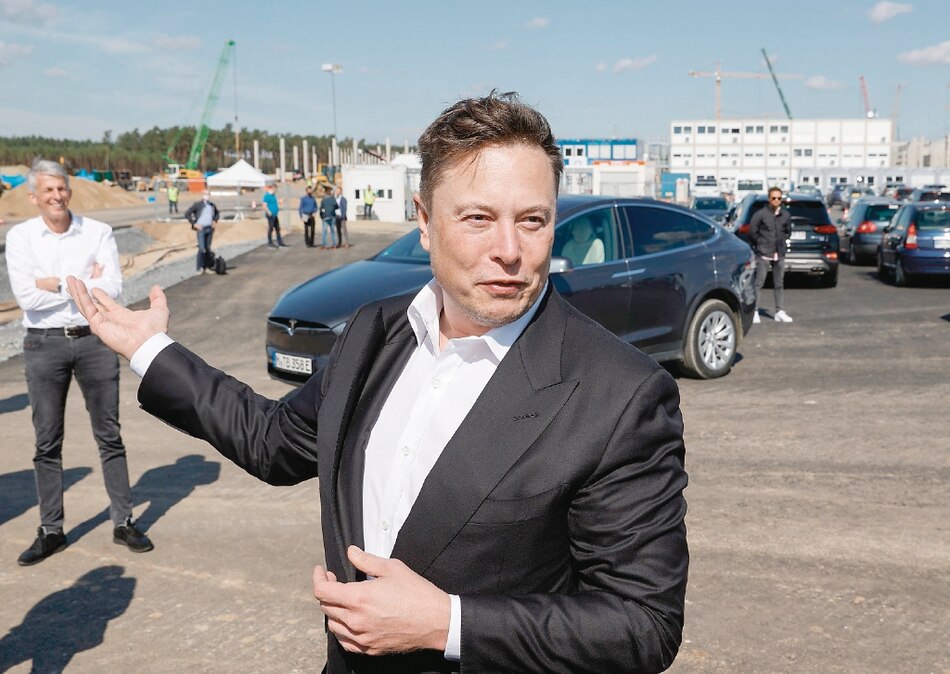 Fundador de Tesla se convierte en el hombre más rico del mundo