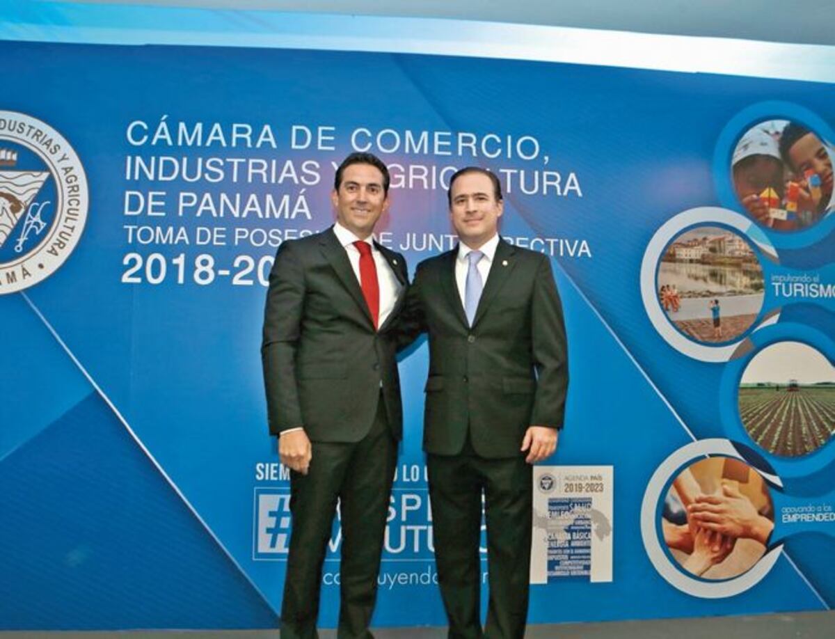 Toma de posesión en la CCIAP