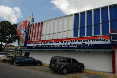 El PRD presenta su boleta de votación
