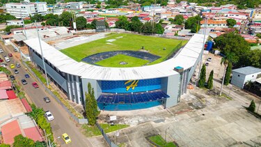 Estadio Rico Cedeño: luces perdidas y una obra en vilo