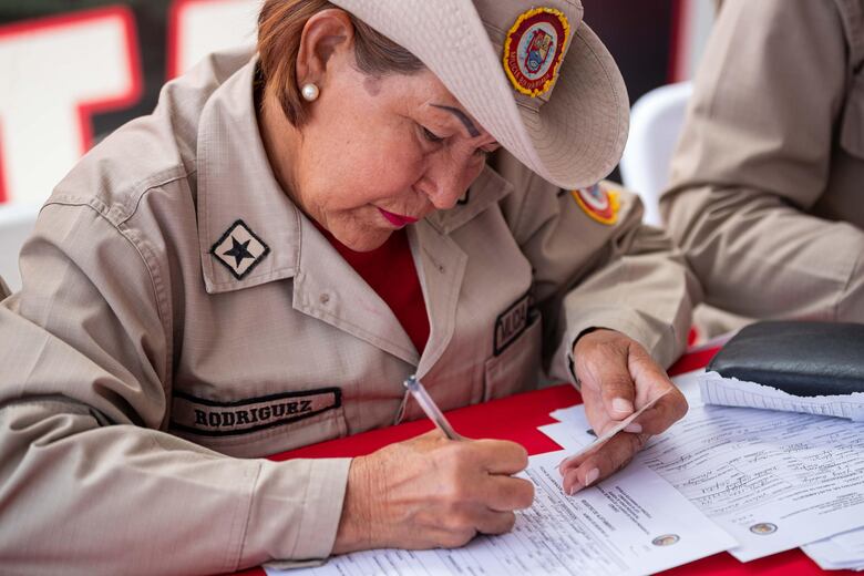 Buques, milicias y denuncias: Venezuela cierra filas contra la ‘amenaza’ de Estados Unidos