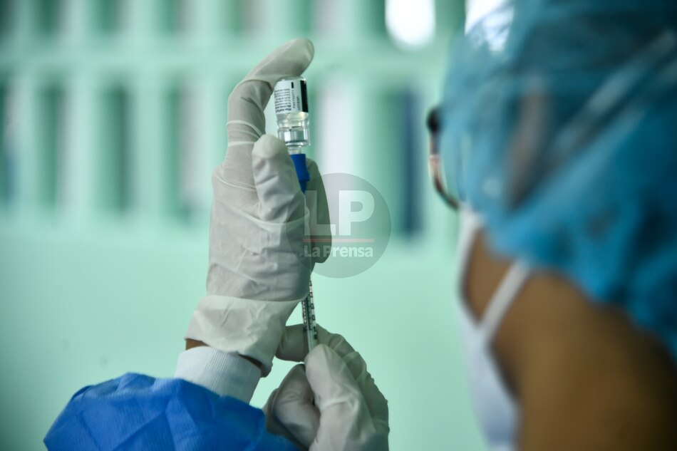 El 96.5% de las personas fallecidas por Covid-19 no tenía el esquema completo de vacunación