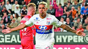 El Lyon y Troyes salieron triunfadores