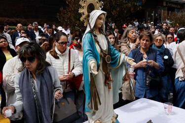 Miles de colombianos salieron a las calles de Bogotá contra la violencia política