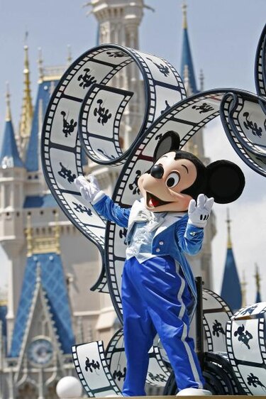 Disney cierra tienda de películas por internet