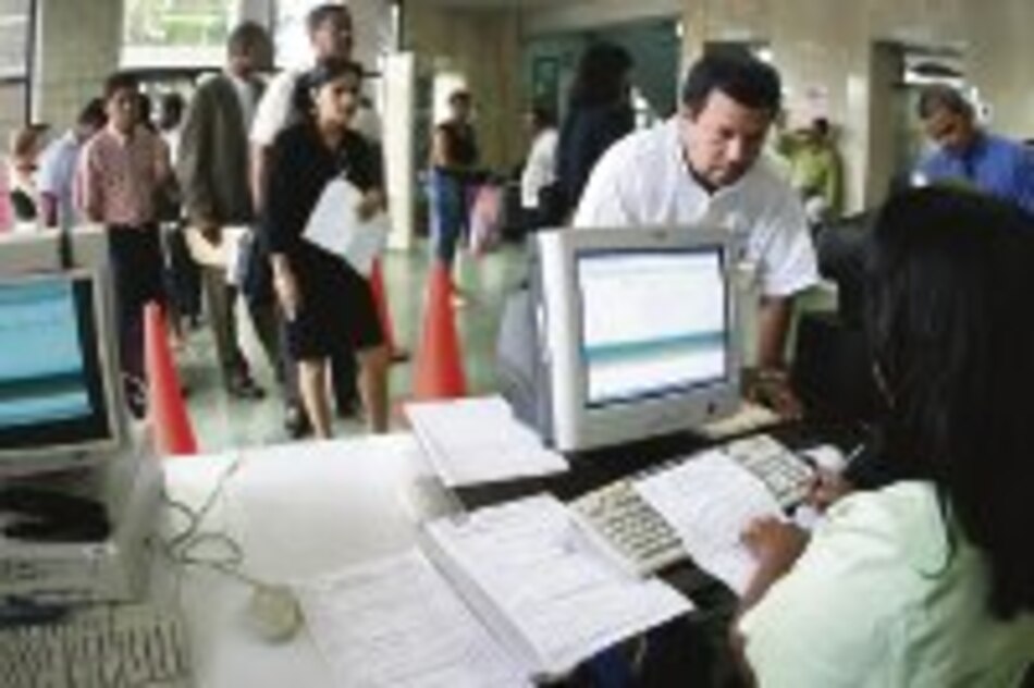 DGI pide independencia y concursos para cargos