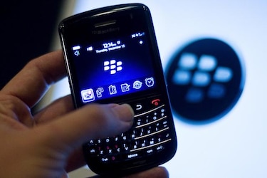 Fabricante de BlackBerry volverá foco a clientes empresariales