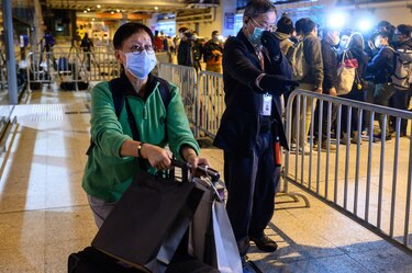 Nueve miembros de una familia de Hong Kong contraen el nuevo coronavirus