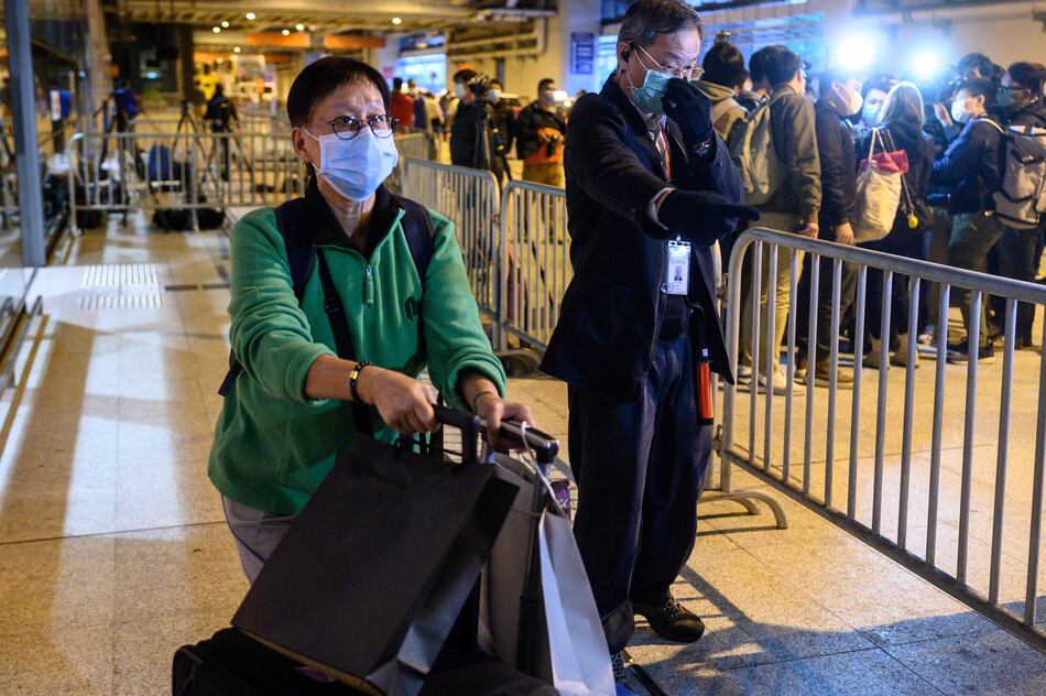 Nueve miembros de una familia de Hong Kong contraen el nuevo coronavirus