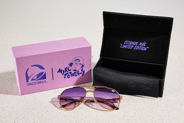 Myke Towers y Taco Bell unen fuerzas con salsas y gafas exclusivas