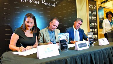Alianza entre Athanasiou, Casa Esperanza y Café Eleta