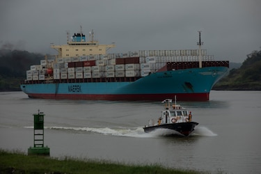El Canal de Panamá hace aportes directos e indirectos por $3,630 millones en un año, mientras clama por más agua