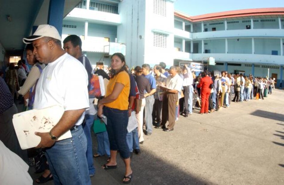 Meduca inicia entrega de contraseña para vacantes