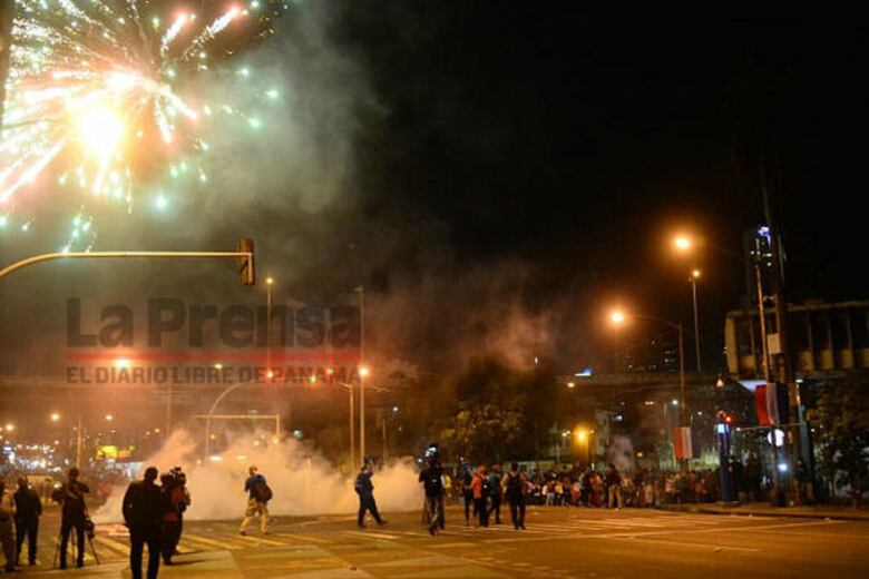 Detienen a 46 personas en nueva jornada de manifestaciones contra las reformas constitucionales