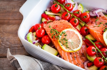 5 cosas que una nutricionista recomienda antes de empezar a tomar suplementos alimenticios