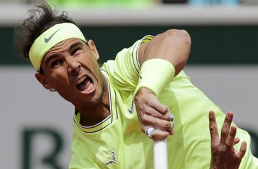 Nadal y Djokovic avanzan en Abierto de Francia