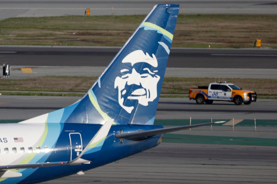 Alaska Airlines halla ‘componentes sueltos’ en sus aviones Boeing 737 Max 9 tras incidente aéreo