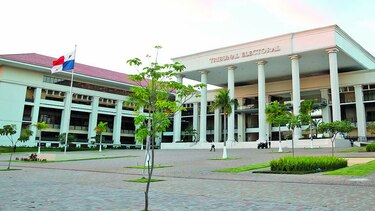 Tribunal Electoral realiza foro a favor de la equidad de género