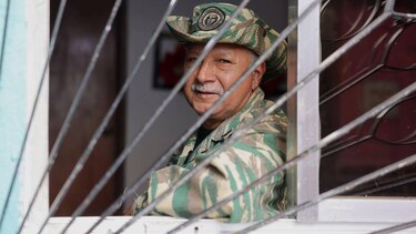 ‘Si tengo que dejar mi vida luchando, la dejo’: el entrenamiento a civiles que hace el gobierno de Venezuela