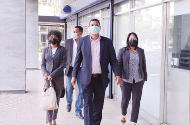 Surge la primera denuncia por gastos de movilización