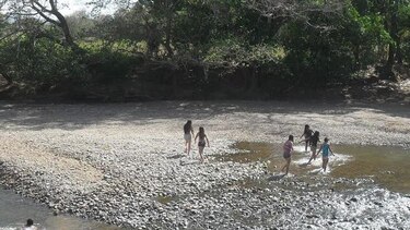 Se registra disminución en el cauce de ríos en Los Santos