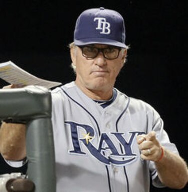 Lester pacta con Cachorros por seis temporadas y $155 millones