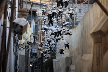 Palomas de cerámica en Damasco para no olvidar la guerra