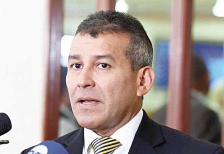 Martinelli pide nueva audiencia ante el pleno