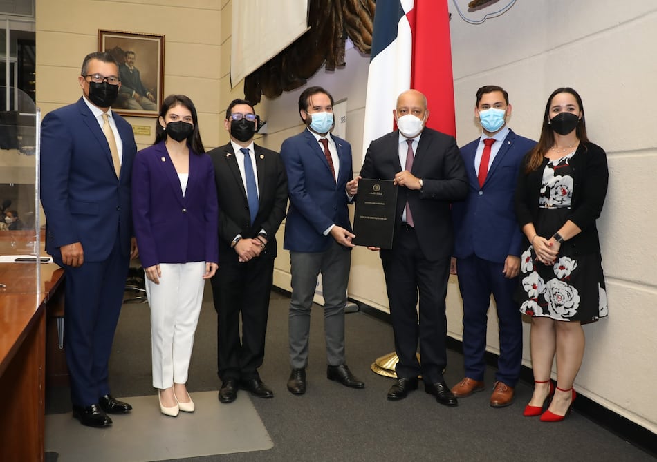 Altos funcionarios tendrían que reportar cualquier conflicto de interés