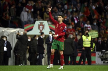 Portugal sufre para vencer 3-1 a Turquía y con Cristiano jugará la final de la repesca
