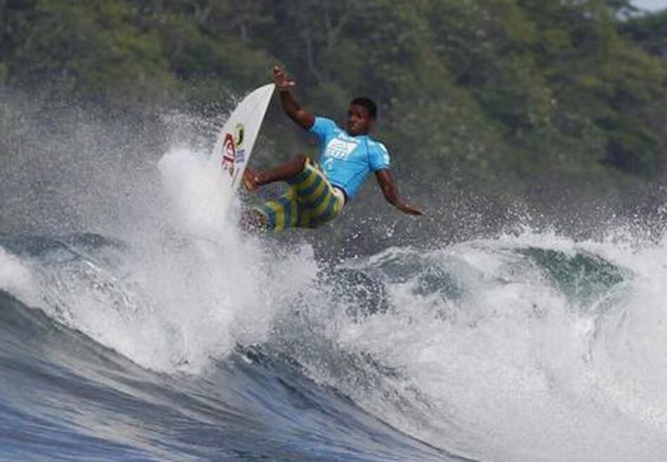 Panameños debutan hoy en el Mundial de surf en Costa Rica