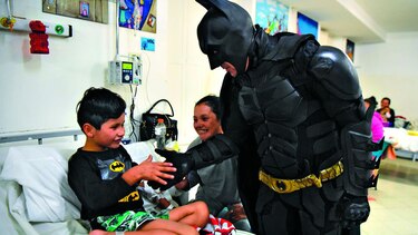 El Batman del hospital de niños