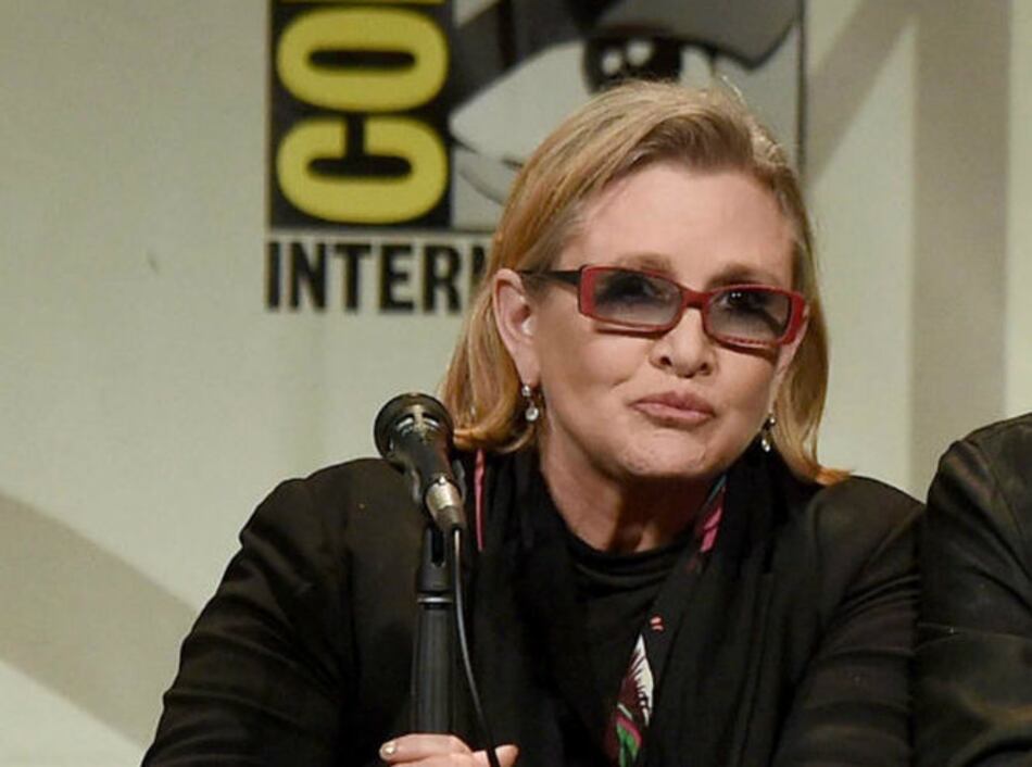 Admiradores corren a comprar libros de Carrie Fisher