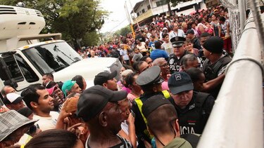 Presidente Varela dice que harán correctivos a ferias navideñas del IMA