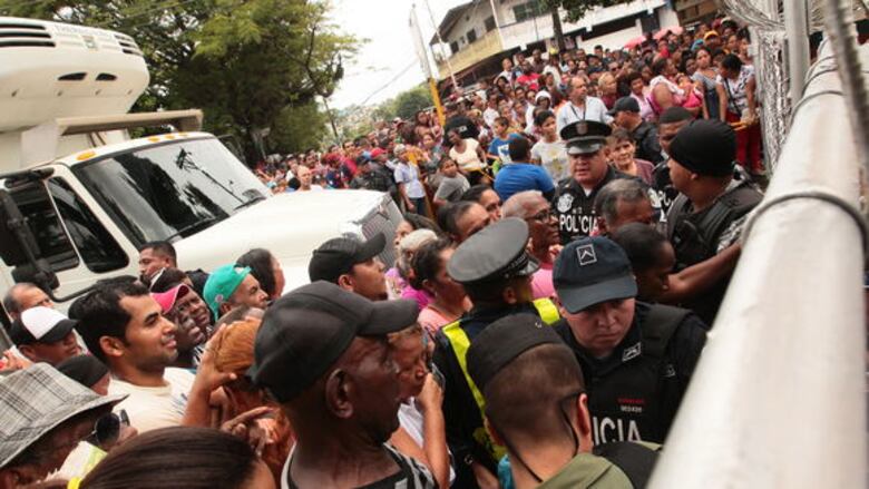 Presidente Varela dice que harán correctivos a ferias navideñas del IMA