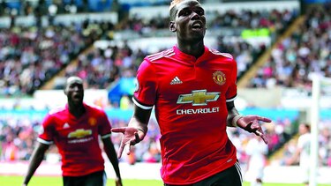 Manchester golea y continúa intratable
