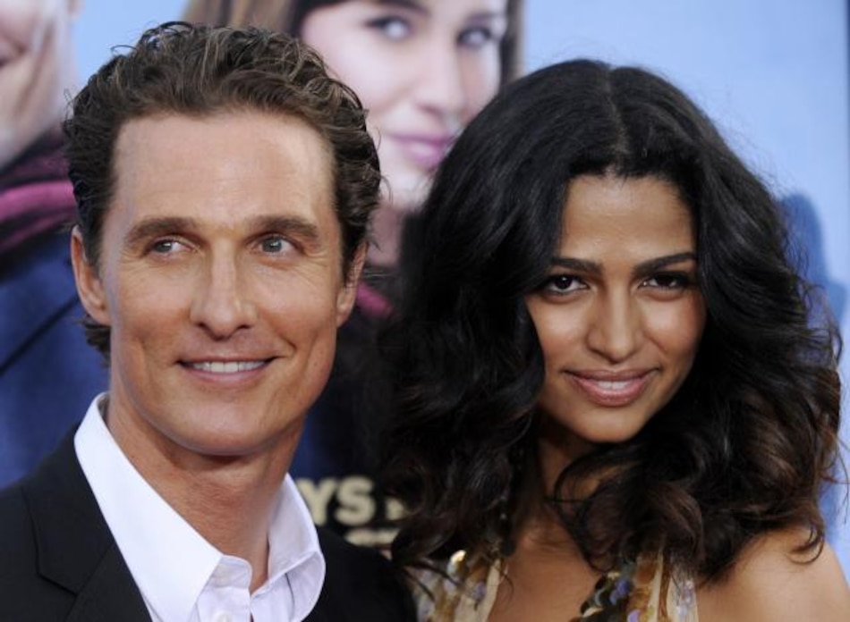Actor Matthew McConaughey se casa con la modelo brasileña Camila Alves