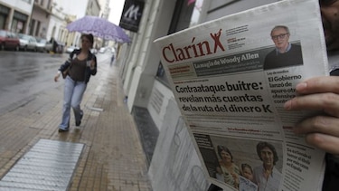 Polémica por pedido de periodistas de frenar cambios en grupo argentino Clarín