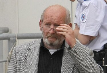 Cuatro años de cárcel para el inventor de las prótesis mamarias fraudulentas